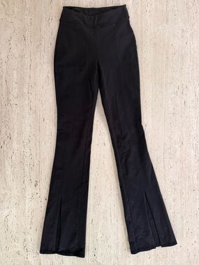 Alo Airbrush Flared split-front leggings, XS
